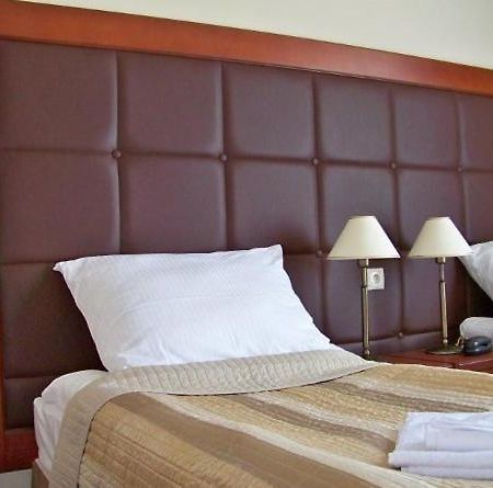 Hotel Gniecki Gdansk Przejazdowo Εξωτερικό φωτογραφία