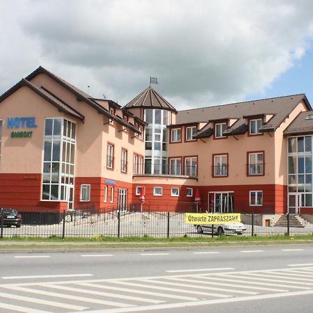 Hotel Gniecki Gdansk Przejazdowo Εξωτερικό φωτογραφία