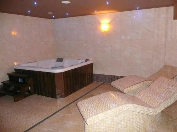 Hotel Gniecki Gdansk Przejazdowo Εξωτερικό φωτογραφία