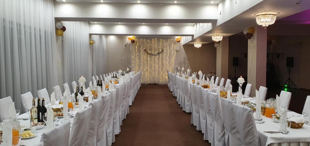 Hotel Gniecki Gdansk Przejazdowo Εξωτερικό φωτογραφία