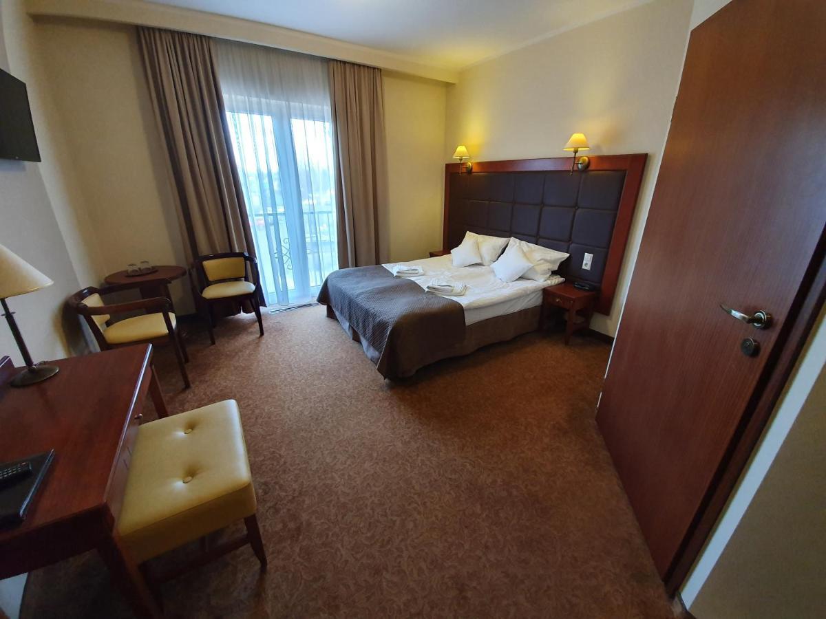 Hotel Gniecki Gdansk Przejazdowo Εξωτερικό φωτογραφία